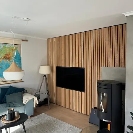 Close To Center Og Ons *