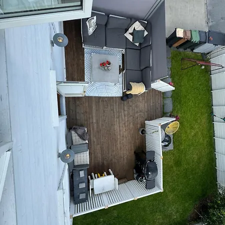 Close To Center Og Ons וילה
